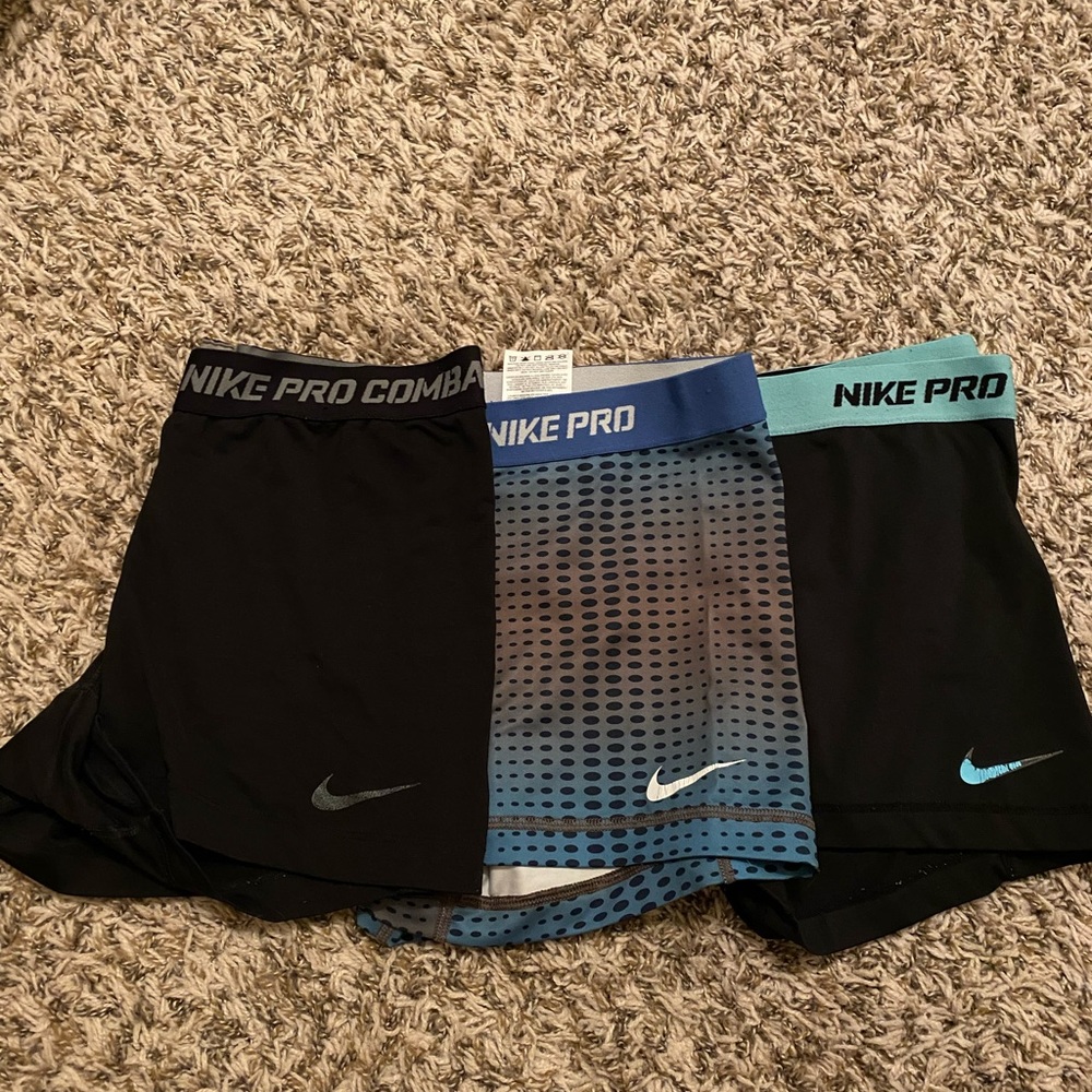 Set of 3 Nike pro spandex. Well worn. Size L